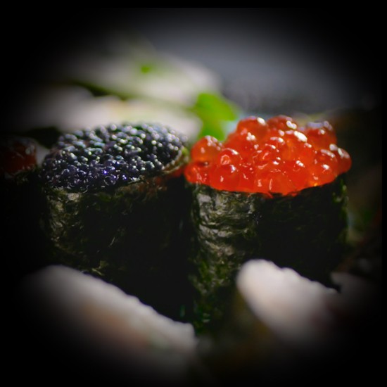 Японска култура и фюжън кухня с 6-степенна дегустация за двама в Hamachi-ni от Makaroon Японска култура и фюжън кухня с 6-степенна дегустация за двама в Hamachi-ni от Makaroon