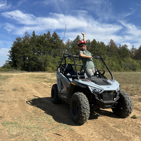 Екстремен подарък - Офроуд с бъги край Арбанаси от Макароон