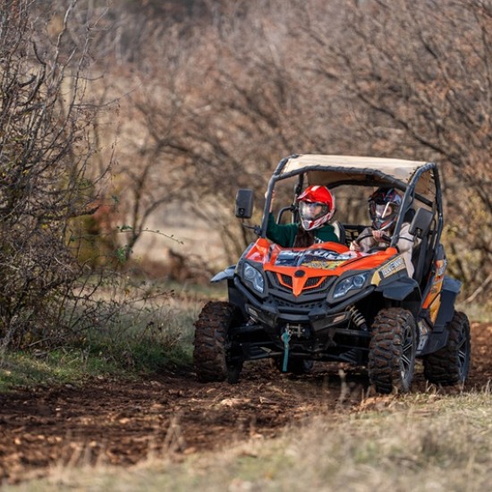 Екстремен подарък - Офроуд с бъги край Арбанаси от Макароон