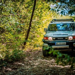 Офроуд приключение и винена дегустация в с.Ялово Офроуд приключение и винена дегустация в с.Ялово