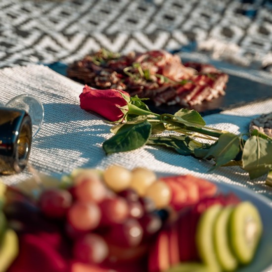 Споделени мигове с "Романтичен пикник и конна езда за двама около Велико Търново" от Makaroon