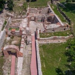 Превърнете се в истински пилигрими с туристически пакет „Piligrim Quest” в Хисаря