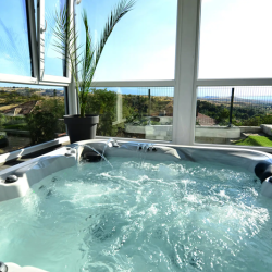 Уикенд за двама със спа в къща за гости Хит Хот Хаус в с. Хотово, Сандански