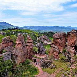Приключенска игра възкачване на престола на Белоградчишките скали Приключенска игра възкачване на престола на Белоградчишките скали