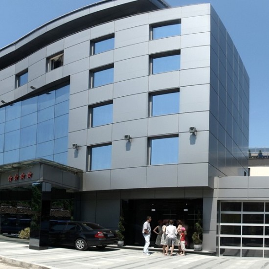 Нощувка в Cosmopolitan Hotel & Wellness Русе – тайната на пълноценния живот от Makaroon Нощувка в Cosmopolitan Hotel & Wellness Русе – тайната на пълноценния живот от Makaroon