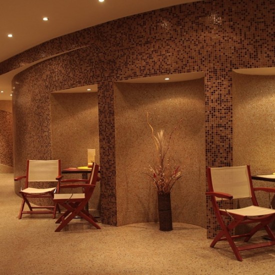 VIP spa package for two - give the gift relaxation from Makaroon