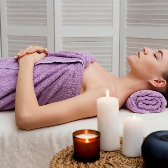 Заслужена релаксация с Релаксиращ масаж в Уелнес център Cosmopolitan Русе от Makaroon Заслужена релаксация с Релаксиращ масаж в Уелнес център Cosmopolitan Русе от Makaroon