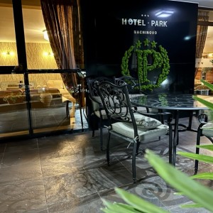 Качествена почивка с в Хотел Парк Бачиново + две нощувки със закуска и вечеря