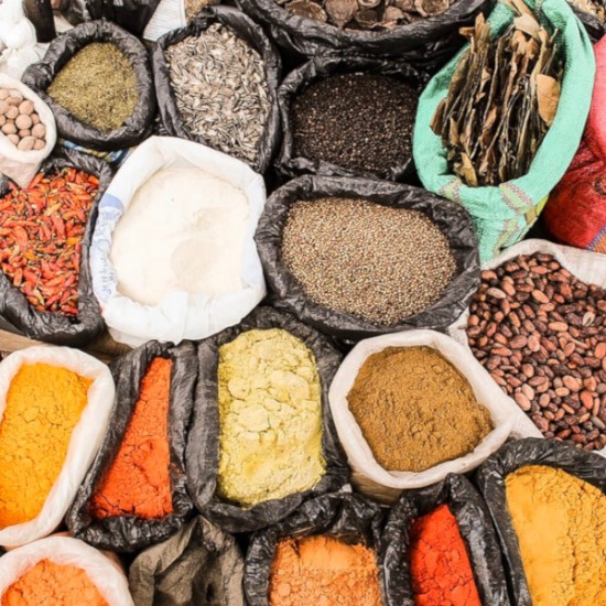 Опознайте горещата и екзотична Индия с петстепенно меню за двама от Makaroon Опознайте горещата и екзотична Индия с петстепенно меню за двама от Makaroon