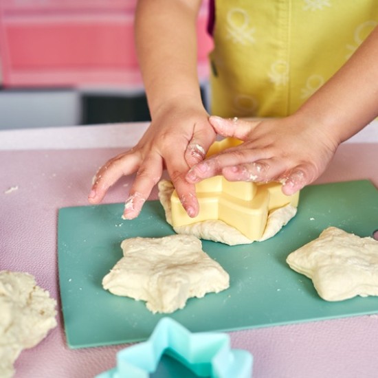 Сладки моменти с Детско кулинарно приключение + фотосесия в Плевен от Makaroon