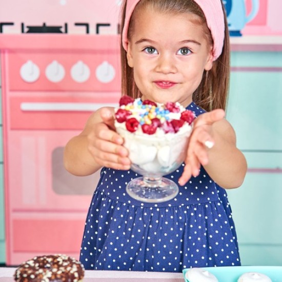 Сладки моменти с Детско кулинарно приключение + фотосесия в Плевен от Makaroon