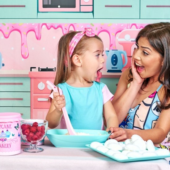 Сладки моменти с Детско кулинарно приключение + фотосесия в Плевен от Makaroon