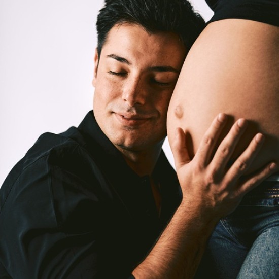 Запечатайте незабравими моменти с Фотосесия за бременни в Плевен от Makaroon