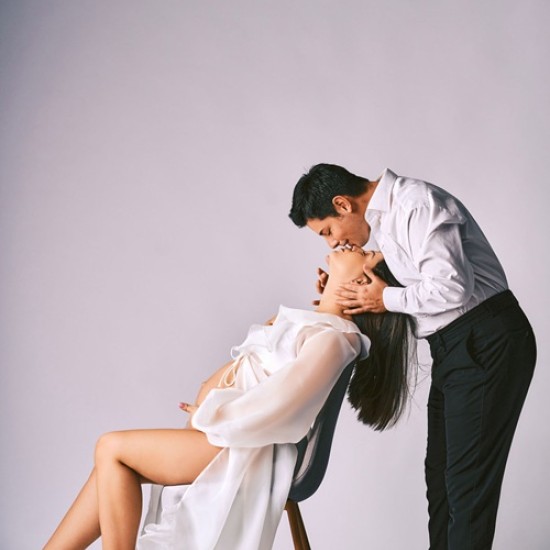 Запечатайте незабравими моменти с Фотосесия за бременни в Плевен от Makaroon