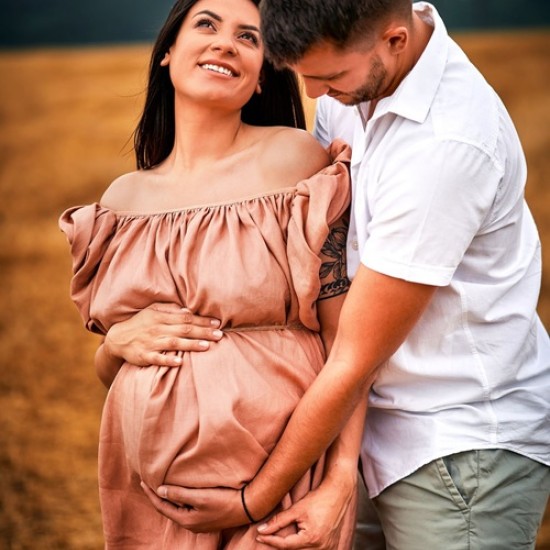 Създайте спомени завинаги със Семейна фотосесия в Плевен от Makaroon Създайте спомени завинаги със Семейна фотосесия в Плевен от Makaroon