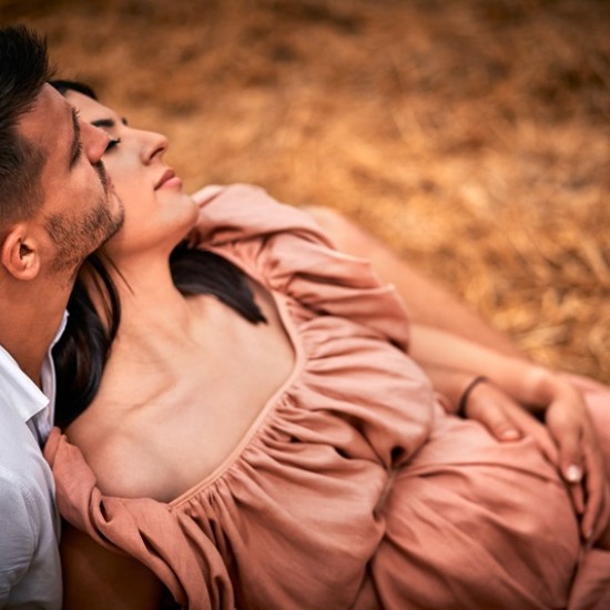 Създайте спомени завинаги със Семейна фотосесия в Плевен от Makaroon Създайте спомени завинаги със Семейна фотосесия в Плевен от Makaroon