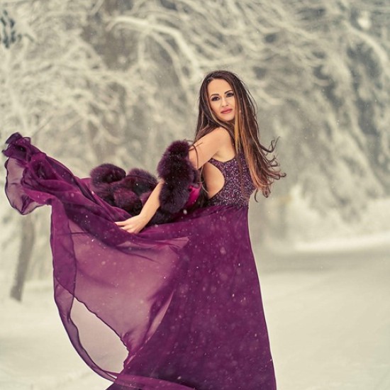 Запечатайте всеки момент от Вашия вълнуващ ден с Абитуриентска фотосесия в Плевен от Makaroon Запечатайте всеки момент от Вашия вълнуващ ден с Абитуриентска фотосесия в Плевен от Makaroon