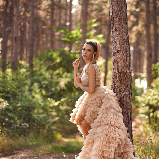 Запечатайте всеки момент от Вашия вълнуващ ден с Абитуриентска фотосесия в Плевен от Makaroon Запечатайте всеки момент от Вашия вълнуващ ден с Абитуриентска фотосесия в Плевен от Makaroon