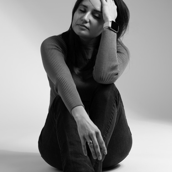 Вижте своята история в снимки с професионална фотосесия за до 4 души в Стара Загора в Makaroon