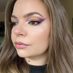 Красива и уверена с Професионален грим в Перник