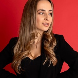 Индивидуален урок по грим от професионалист в Перник