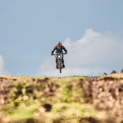 Офроуд приключение в планината край Банкя с електрически мотор