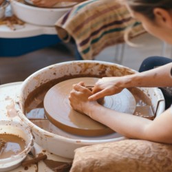 Две посещения на уъркшоп: Керамика и Грънчарство 