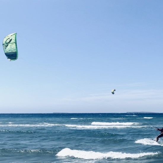 Незабравима лятна ваканция с кайтсърф уроци в Турция от Makaroon