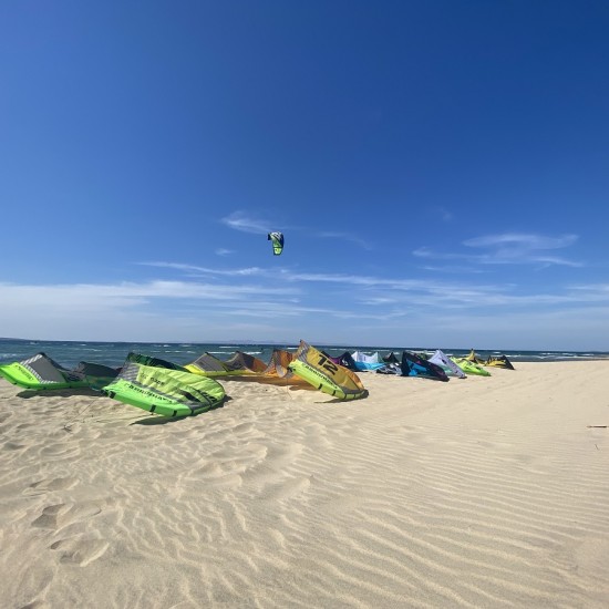 Незабравима лятна ваканция с кайтсърф уроци в Турция от Makaroon