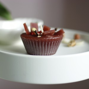 Подарете светлина с „Курс по изработка на свещи“