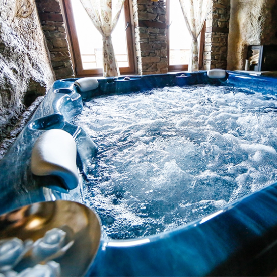 Подарете си една пълноценна почивка с Нощувка за двама + закуска в къща за гости Калпаците в с. Скребатно от Makaroon