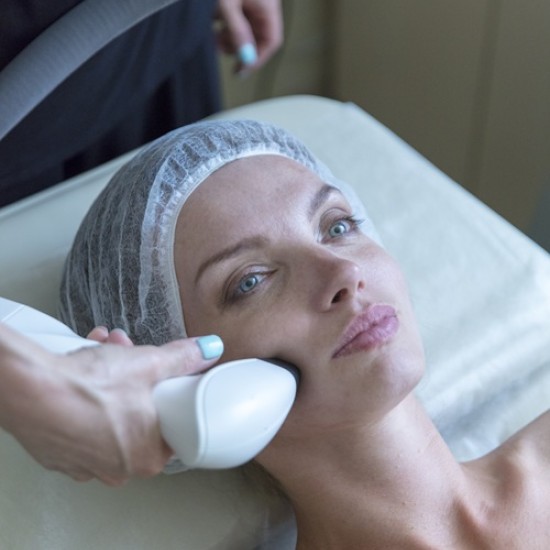 Подобрете общото благосъстояние на кожата с Криотерапия в Пловдив от Makaroon