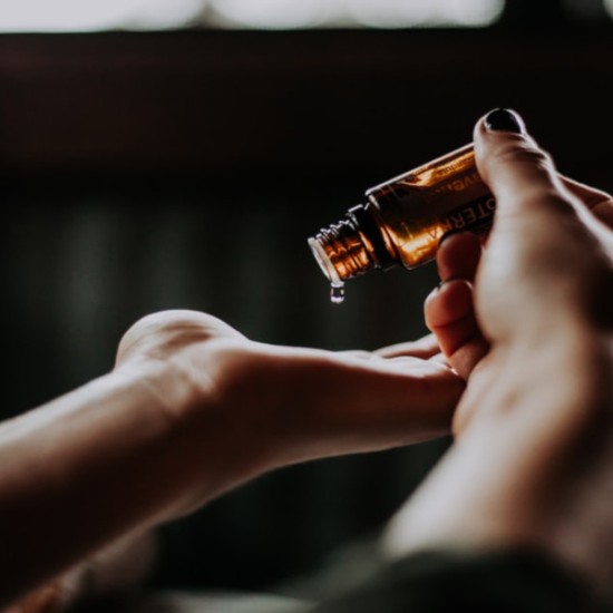 Микродермабразио + ампула според типа кожа в Пловдив от Makaroon