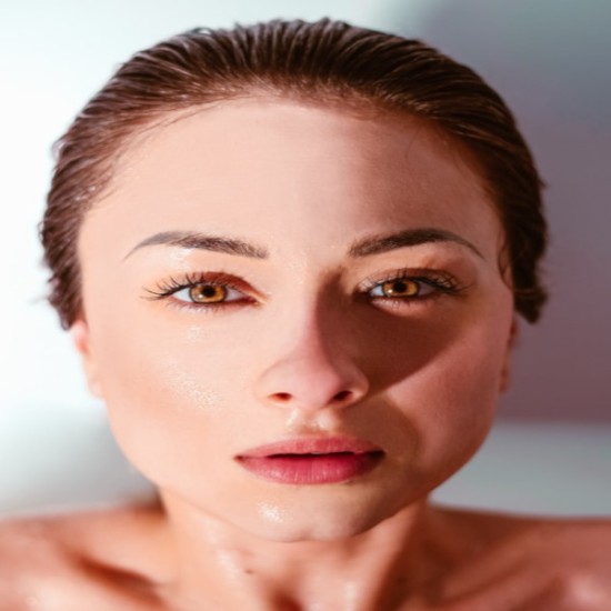 Микродермабразио + ампула според типа кожа в Пловдив от Makaroon