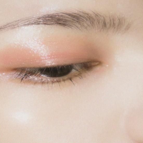 Микродермабразио + ампула според типа кожа в Пловдив от Makaroon