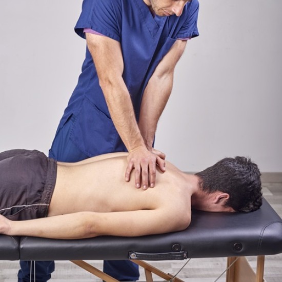 Възстановете тялото със Спортен масаж на цяло тяло в Пловдив от Makaroon