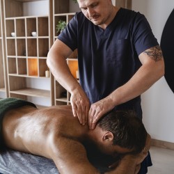 Спортен масаж на цяло тяло в Пловдив Спортен масаж на цяло тяло в Пловдив