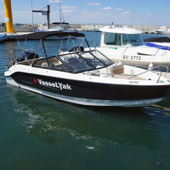 Разходка с моторна лодка из Бургаски залив от Макароон