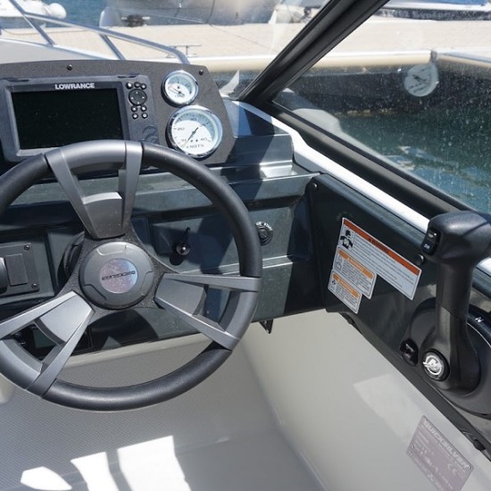 Разходка с моторна лодка из Бургаски залив от Макароон