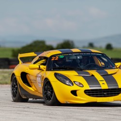 Спортно шофиране на Lotus Elise