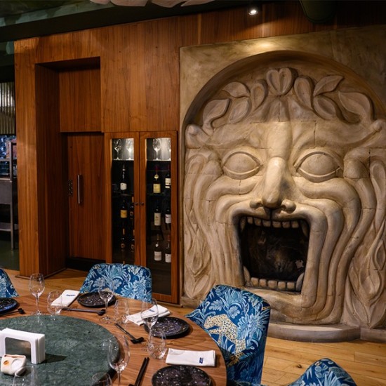 Изживейте истинска кулинарна история със 7-степенно дегустационно азиатско меню за двама в MIZU Sofia с Chef Lee от Makaroon