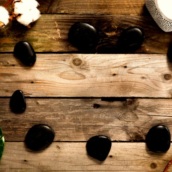 Насладете се на един релаксиращ Малайзийски масаж на цяло тяло и лице от Makaroon