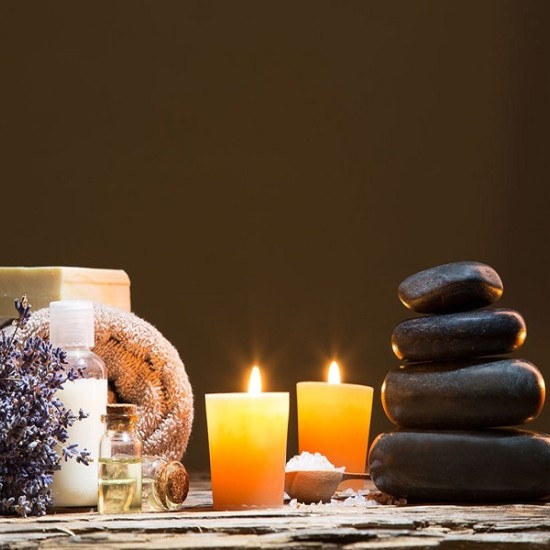 Насладете се на един релаксиращ Малайзийски масаж на цяло тяло и лице от Makaroon