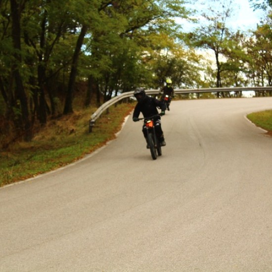 Посетете едни от най-забележителните места край Мелник с 2-часов тур с електрически мотор от Makaroon