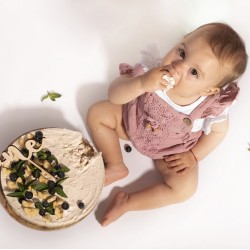 Професионална Кейк Смаш фотосесия за деца Професионална Кейк Смаш фотосесия за деца