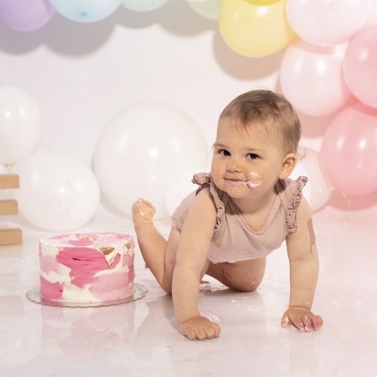 Професионална Cake Smash фотосесия за деца от Makaroon Професионална Cake Smash фотосесия за деца от Makaroon