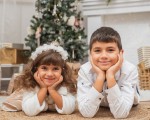 Коледа е още по-вълшебна с Луксозна семейна фотосесия от Makaroon Коледа е още по-вълшебна с Луксозна семейна фотосесия от Makaroon