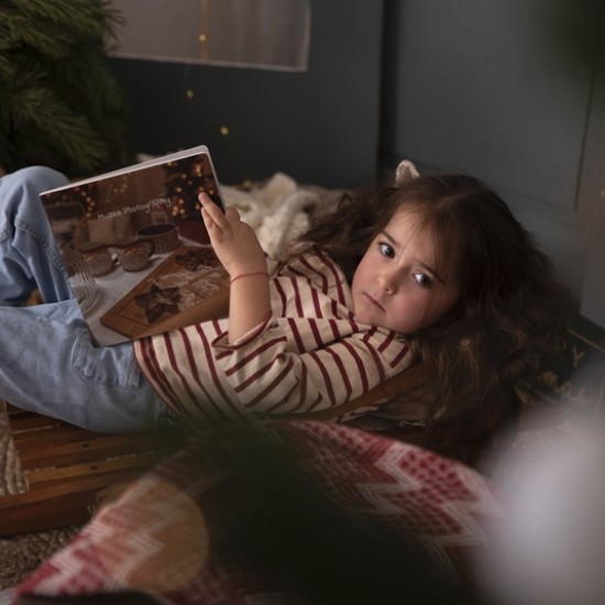 Коледа е още по-вълшебна с Луксозна семейна фотосесия от Makaroon Коледа е още по-вълшебна с Луксозна семейна фотосесия от Makaroon