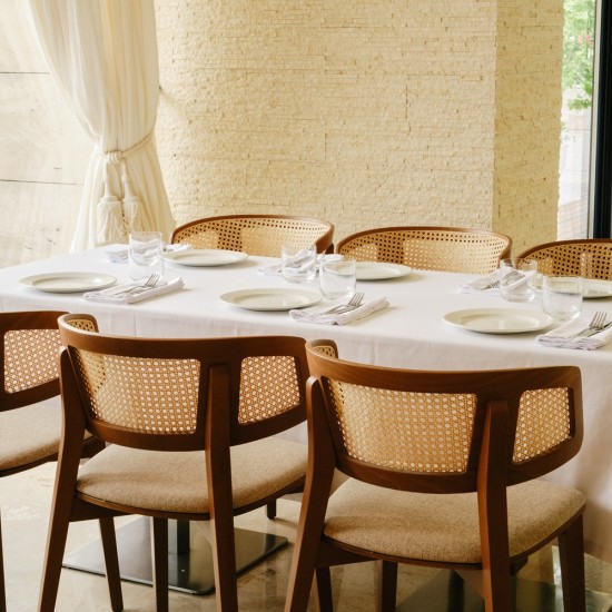 Сензация за сетивата с Вечеря за двама в Niki Mediterranean Restaurant от Makaroon