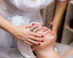  Поглезете кожата си със специална терапия с активни съставки от Makaroon